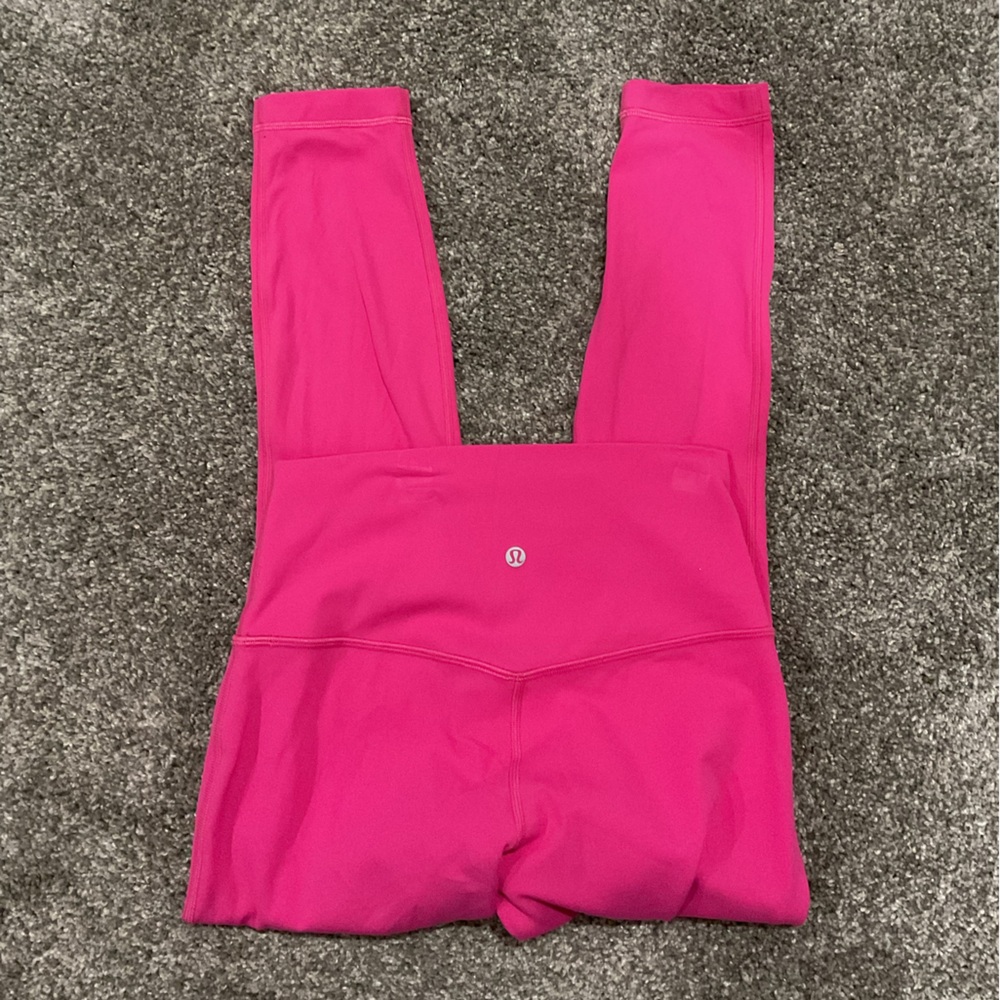 NWOT SONIC PINK LULULEMON ALIGN 7/8